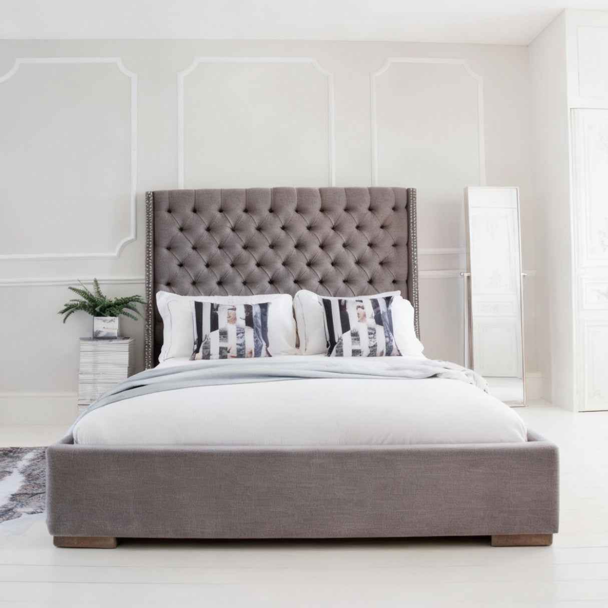Carlyn Storage Bed
