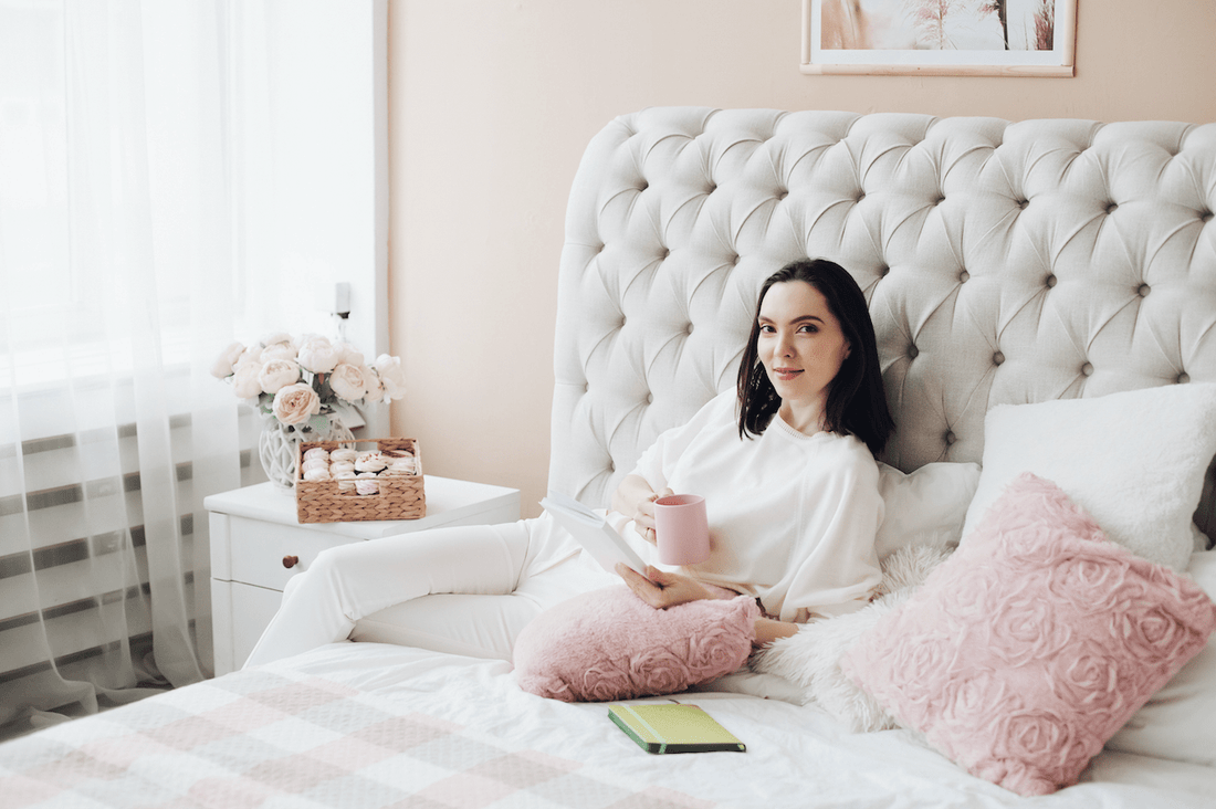 10 Bedroom Colour Schemes That Work with Grey Beds - Funkybedz