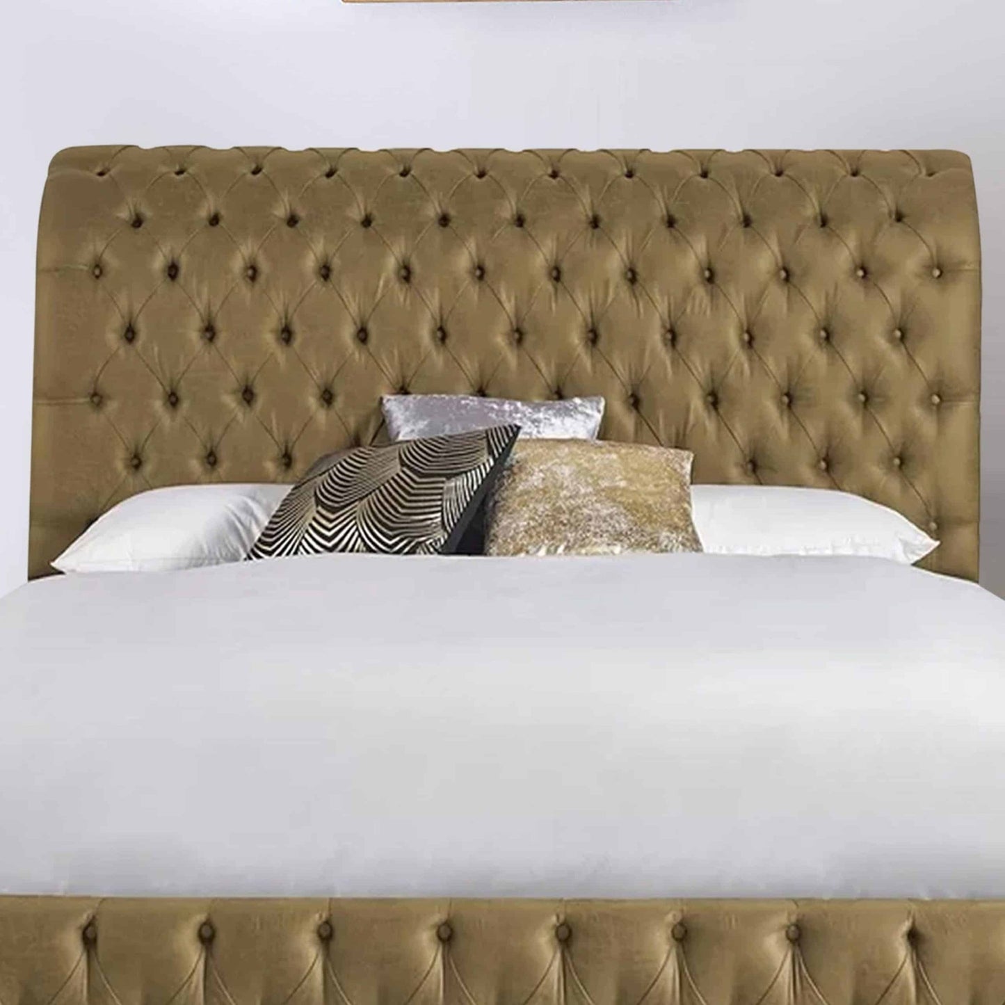 Funkybedz - Buckingham Chesterfield Upholstered Bed