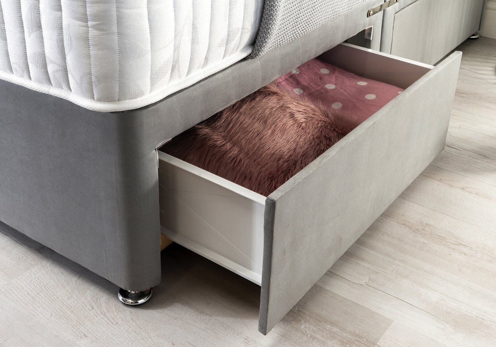 Funkybedz - Calvin Divan Bed